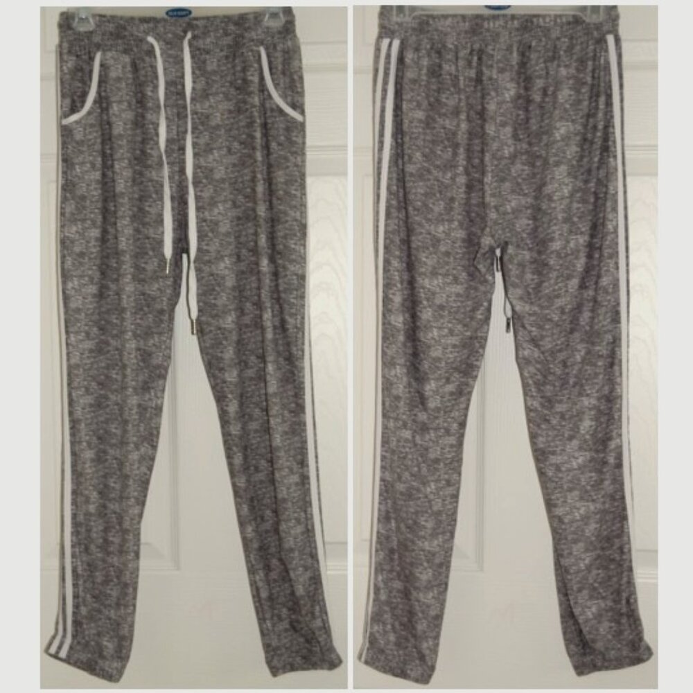 Indero Heathered Gray with White Trims Lightweight Jogger Sweatpants, Women S/M